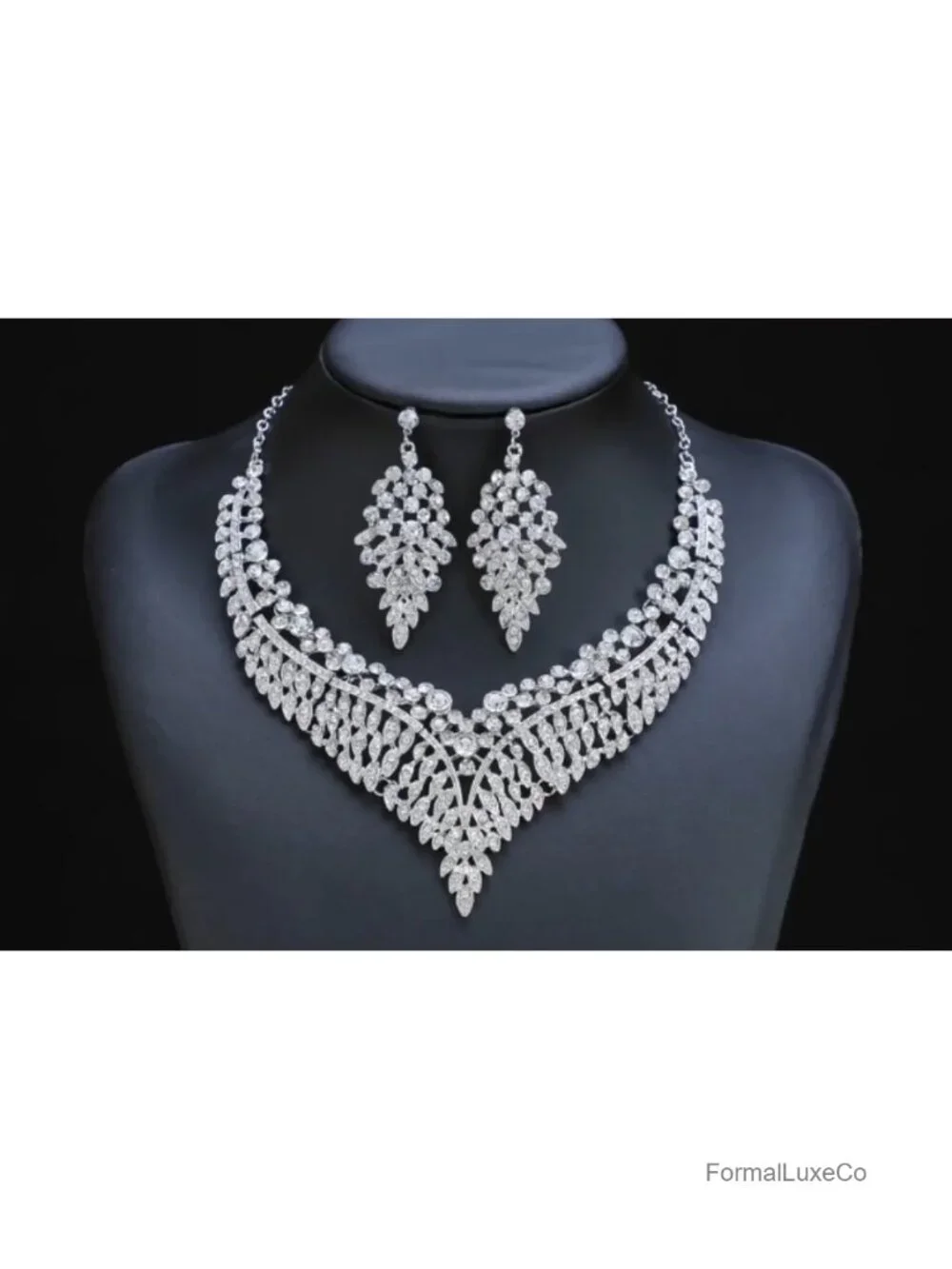 Crystal Rhinestone Statement Necklace and Dangle Earrings Jewelry Set